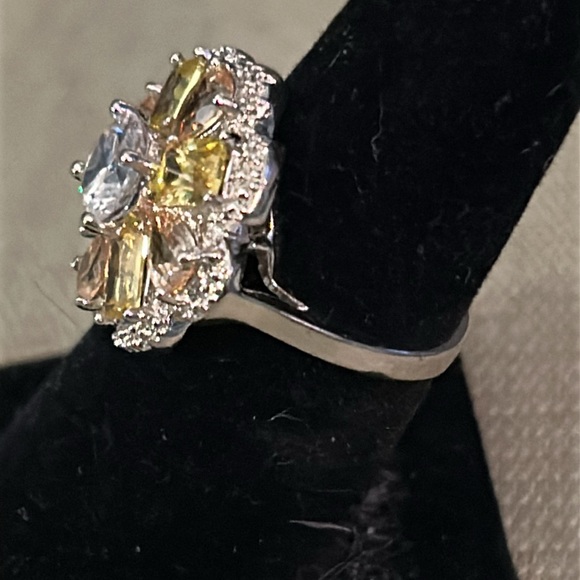 Silver tone cocktail ring in multicolored CZ’s - Picture 2 of 3
